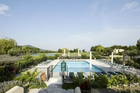 Résidence Hôtel du Golf de Pont Royal - maeva Home, Bel appartement pour 4 personnes - Photo 4