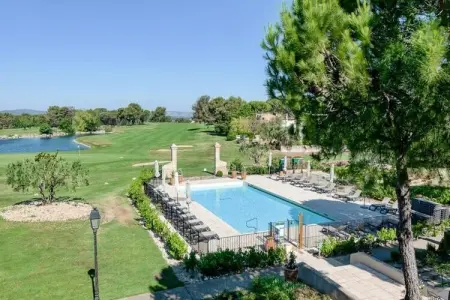 Résidence Hôtel du Golf de Pont Royal - maeva Home, Appartement 2 pièces 4 personnes - Prestige - Photo 17