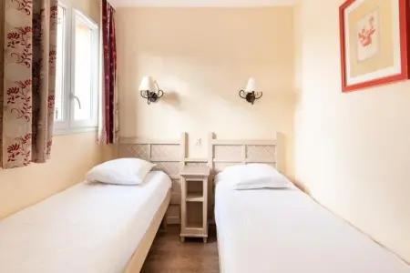 Les Coteaux de Pont Royal en Provence - maeva Home, Maison en Provence avec piscine à vagues - Photo 15