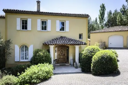 Villa Clara Le R&ecirc;ve Proven&ccedil;al Sur Le Golf De Pont Royal !, Maison de vacances pour 12 personnes - Photo 1