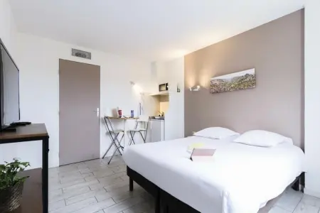 Résidence Garden & City Aix-en-Provence - Puyricard, Appartement à Puyricard avec Piscine & Vignes - Photo 14