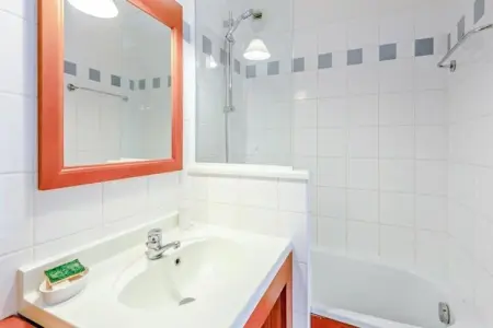 Résidence Les Grands Pins - maeva Home, 2 Pièces 4 Personnes Sélection - Photo 10