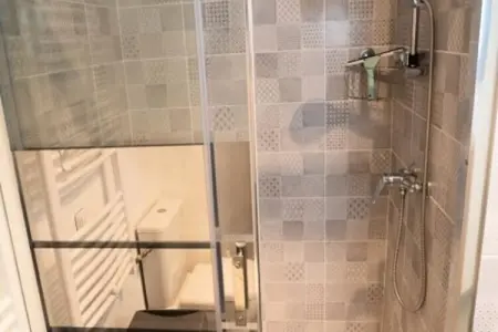 T2 Climatis&eacute; Avec Wifi Et Piscine, Appartements pour 6 Personnes - Photo 13