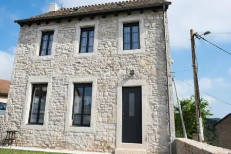 Gîte de France L'ecole d'antan 5/6 personnes 3 épis, Gîte de France 6 personnes - Photo 1