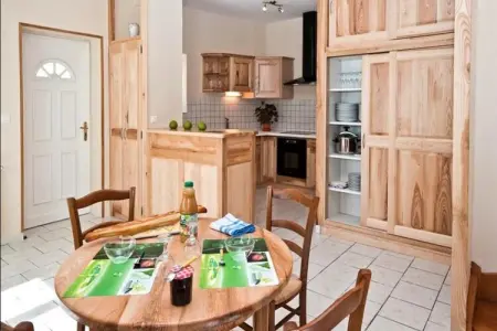 Gîte de France Gîtes de france 6/8 personnes 3 épis, Maison en Pierre en France avec Piscine - Photo 6