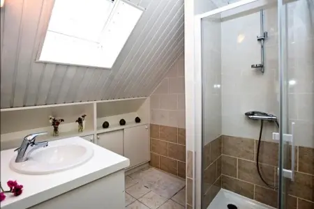 Gîte de France Gîtes de france 6/8 personnes 3 épis, Maison en Pierre en France avec Piscine - Photo 12