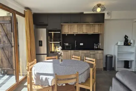 Spacieux Appartement Au Pied Des Pistes, Appartement à Féchaz près des sentiers - Photo 3