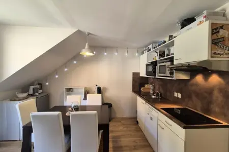Appartement 4 Personnes Avec Acc&egrave;s Piscine, Appartement en France avec piscine et vue - Photo 8