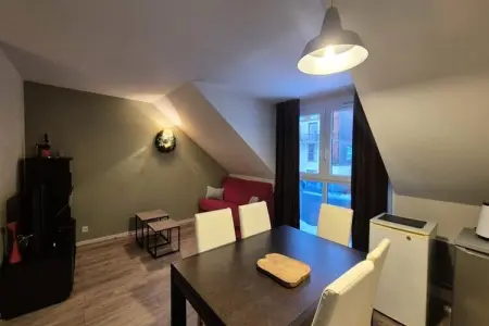 Appartement 4 Personnes Avec Acc&egrave;s Piscine, Appartement en France avec piscine et vue - Photo 15