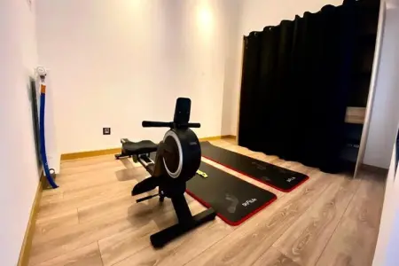 Résidence Appartement Moderne De 220m&sup2; Avec Terrasse, 14 Couchages, &agrave; St-jean-de-mne, Appartements pour 14 Personnes - Photo 5