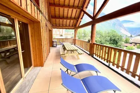 Résidence Appartement Moderne De 220m&sup2; Avec Terrasse, 14 Couchages, &agrave; St-jean-de-mne, Appartements pour 14 Personnes - Photo 7