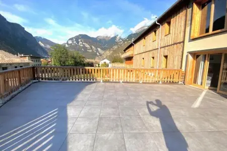 Résidence Appartement R&eacute;nov&eacute; Avec Terrasse Pour 14 Pers. &agrave; Saint-jean-de-maurienne, Appartements pour 14 Personnes - Photo 3