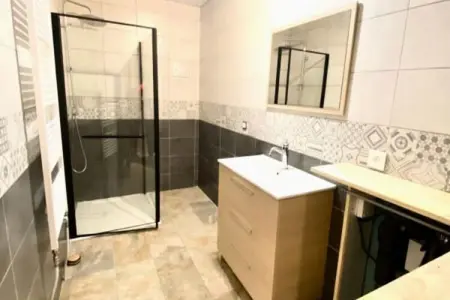 Résidence Appartement R&eacute;nov&eacute; Avec Terrasse Pour 14 Pers. &agrave; Saint-jean-de-maurienne, Appartements pour 14 Personnes - Photo 4