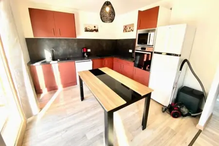 Résidence Appartement R&eacute;nov&eacute; Avec Terrasse Pour 14 Pers. &agrave; Saint-jean-de-maurienne, Appartements pour 14 Personnes - Photo 5