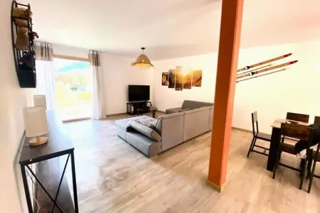 Résidence Appartement R&eacute;nov&eacute; Avec Terrasse Pour 14 Pers. &agrave; Saint-jean-de-maurienne, Appartements pour 14 Personnes - Photo 7