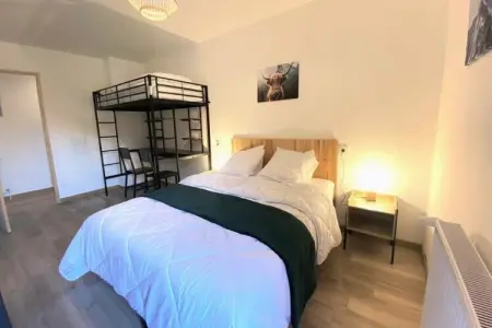 Résidence Appartement R&eacute;nov&eacute; Avec Terrasse Pour 14 Pers. &agrave; Saint-jean-de-maurienne, Appartements pour 14 Personnes - Photo 10