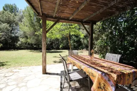 Lou Petarel, Mas Proven&ccedil;al Typique Avec Piscine Partag&eacute;e, Calme, Nature, Maisons & Villas pour 5 Personnes - Photo 23