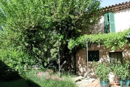 Les Messugues, Mas Proven&ccedil;al Typique Avec Piscine Partag&eacute;e, Nature, Calme, Maisons & Villas pour 6 Personnes - Photo 14
