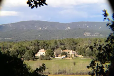 Le Jas, Mas De Charme, Piscine Partag&eacute;e , Nature, Calme, 6 Ha En Provence, Maison en Provence avec Piscine et Spa - Photo 10