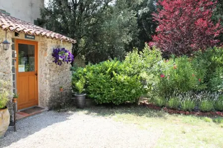 Le Jas, Mas De Charme, Piscine Partag&eacute;e , Nature, Calme, 6 Ha En Provence, Maison en Provence avec Piscine et Spa - Photo 14
