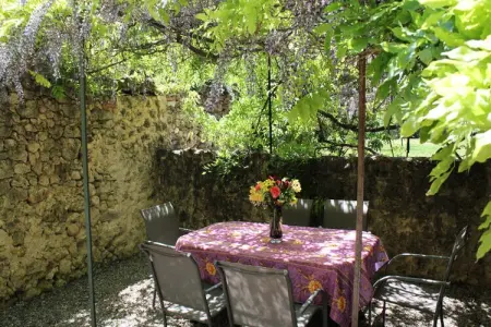 L'oubradou, Mas De Charme, Piscine Partag&eacute;e En Provence, Nature Et Calme, Maisons & Villas pour 6 Personnes - Photo 1