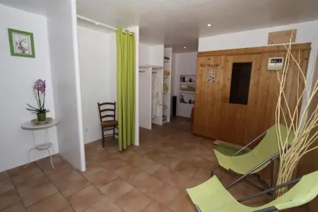 La Farigoule, Location 6/8 Personnes Avec Piscine Partag&eacute;e, Nature Et Calme, Maison en Provence avec piscine et spa - Photo 19