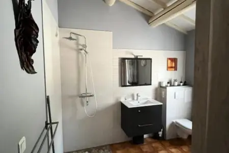 84a -  mas D'elise , Magnifique Villa Avec Piscine Au C&oelig;ur Du Luberon, Maisons & Villas pour 10 Personnes - Photo 58