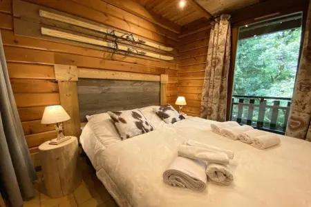 LE MONTAGNARD Chalet en bois, Chalet à La Bresse avec vue sur montagne - Photo 10