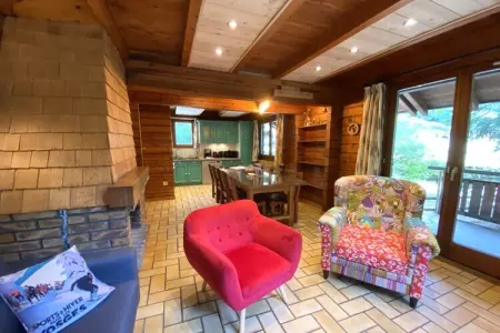 LE SKIEUR  Chalet en bois, Chalet à La Bresse avec Vue Montagne - Photo 6
