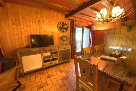 LE TRAPPEUR  Chalet en bois vue montagne, Chalet à La Bresse avec Vue sur Montagne - Photo 9