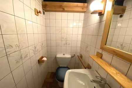 LA POMME DE PIN 2  Appartement avec terrasse, Appartement à La Bresse près de rivière & ski - Photo 16