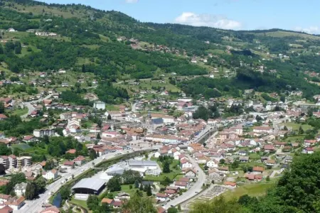 LA POMME DE PIN 2  Appartement avec terrasse, Appartement à La Bresse près de rivière & ski - Photo 32