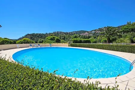 Villa R&eacute;sidentielle 8 Pers - Piscine &agrave; Mandelieu, Villa Résidentielle avec Piscine à Mandelieu - Photo 4