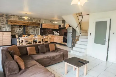 Gîte de France Gîtes de france 3 épis 8 personnes à malbouzon 3 épis, G√Æte de France 8 personnes - Photo 5