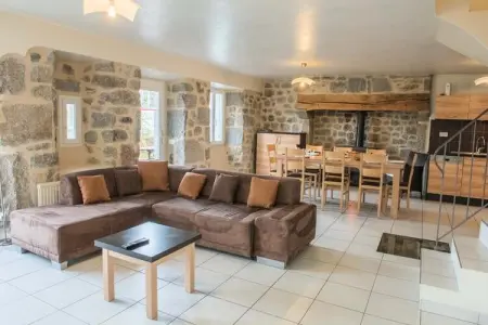 Gîte de France Gîtes de france 3 épis 8 personnes à malbouzon 3 épis, G√Æte de France 8 personnes - Photo 7