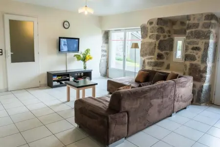 Gîte de France Gîtes de france 3 épis 8 personnes à malbouzon 3 épis, G√Æte de France 8 personnes - Photo 8