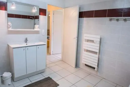 Gîte de France Gîtes de france 3 épis 8 personnes à malbouzon 3 épis, G√Æte de France 8 personnes - Photo 16