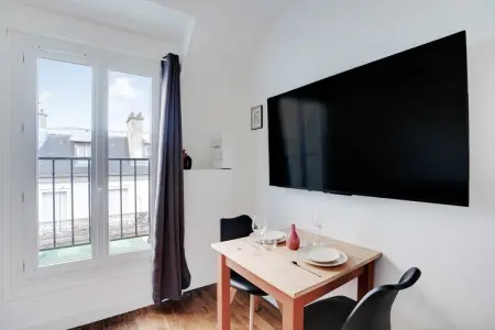 YB-181-POMPE, Studio Cosy - 2P - 16eme - Victor Hugo - Photo 6