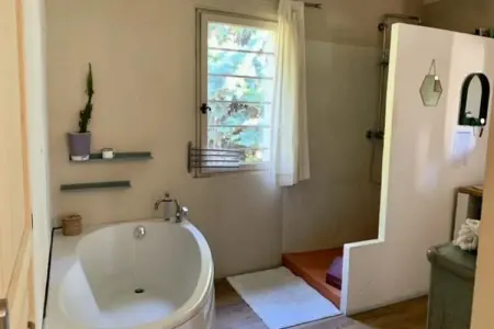 Maison Avec Piscine Et Vue Imprenable Sur Le Luberon, Maisons & Villas pour 6 Personnes - Photo 18