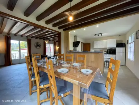 Maison spacieuse avec jardin et animaux acceptés, idéale pour famille ou amis - Photo 11