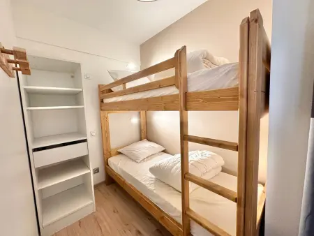 Appartement T2 Spacieux avec Terrasse, Ski et Parking - Photo 13