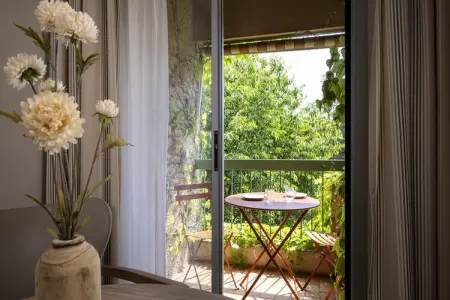 Résidence Lou Paradou ***, Studio Sup√©rieur 2 Personnes vue jardin - Photo 24