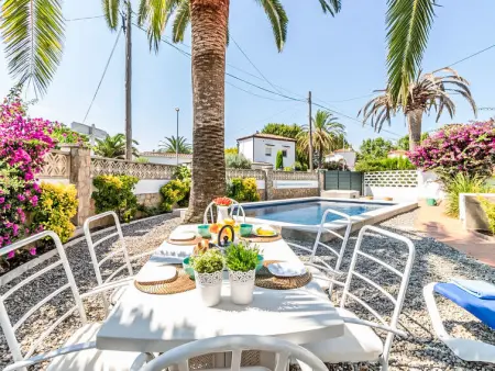 Casa d'Ibis, jolie petite maison de vacances avec sa piscine privée et ses Palmiers - Photo 1