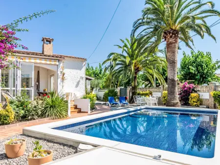 Casa d'Ibis, jolie petite maison de vacances avec sa piscine privée et ses Palmiers - Photo 13