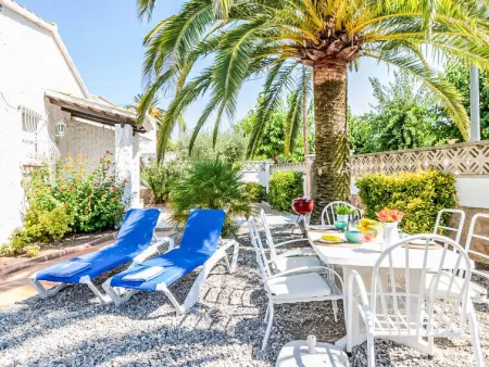 Casa d'Ibis, jolie petite maison de vacances avec sa piscine privée et ses Palmiers - Photo 18