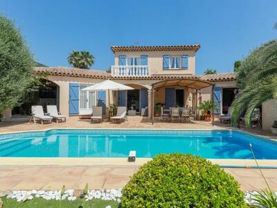 Villa Souleyas, Maison 6 personnes à Sainte Maxime FR8480.231.1