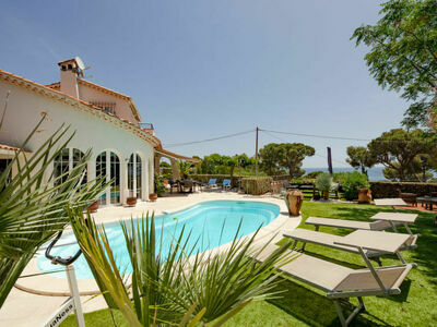 Villa Bindouletto, Maison 6 personnes à Sainte Maxime FR8480.127.1