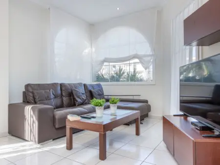 Charmante maison Francoli 18A, claire et ensoleillée avec piscine privée - Photo 5