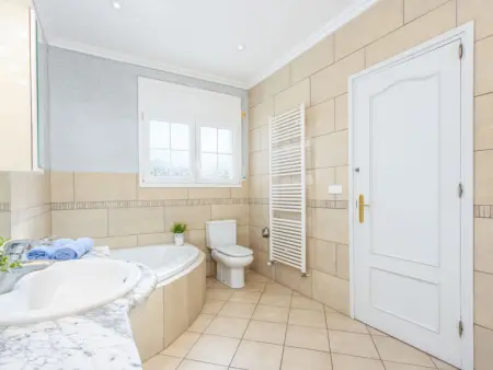 Charmante maison Francoli 18A, claire et ensoleillée avec piscine privée - Photo 15