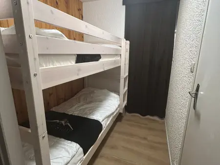 Studio au pied des pistes avec balcon et parking gratuit - Photo 1